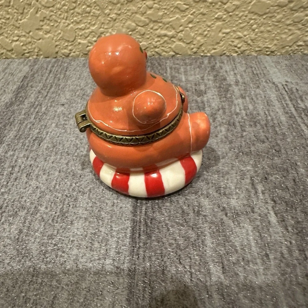 N/A gingerbread man